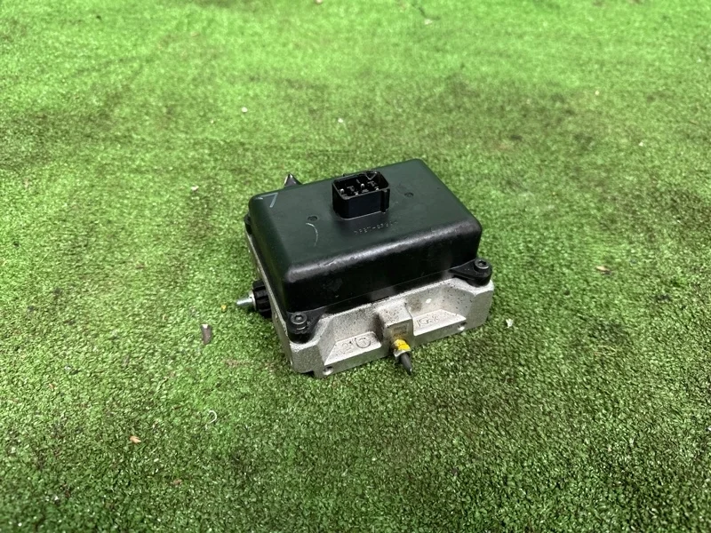 Блок клапанов гидроподвески Lexus Lx 2008-2022 4894060020