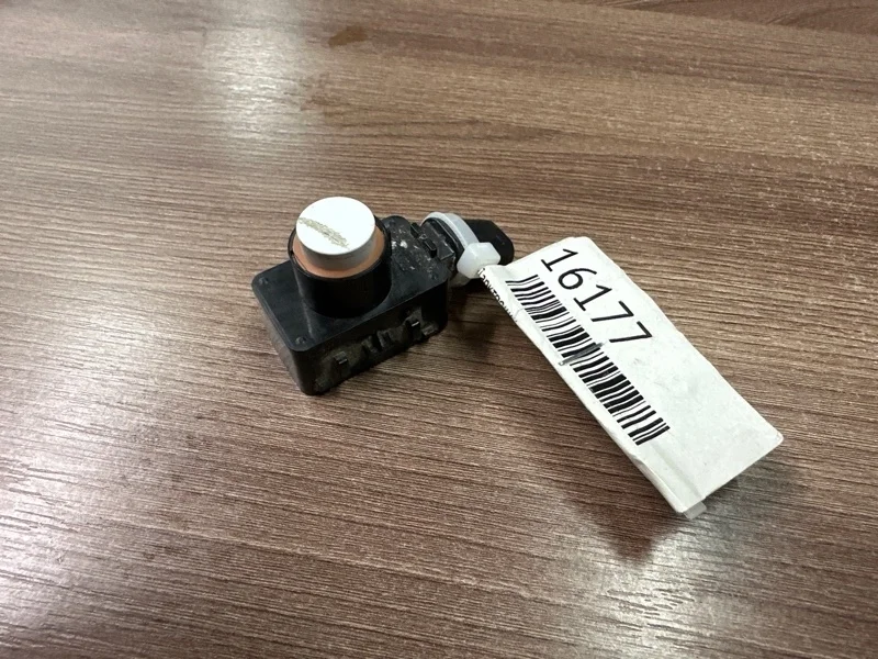 Парктроник Lexus 2016-2023 8934133220