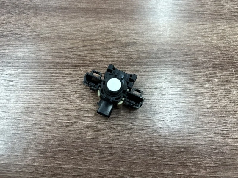 Парктроник Lexus ES 2012-2017 8934133200