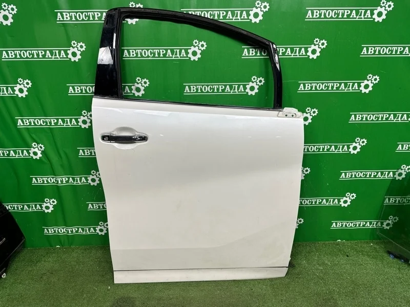 Дверь Toyota Alphard 2015-2023 6700158050, передняя правая