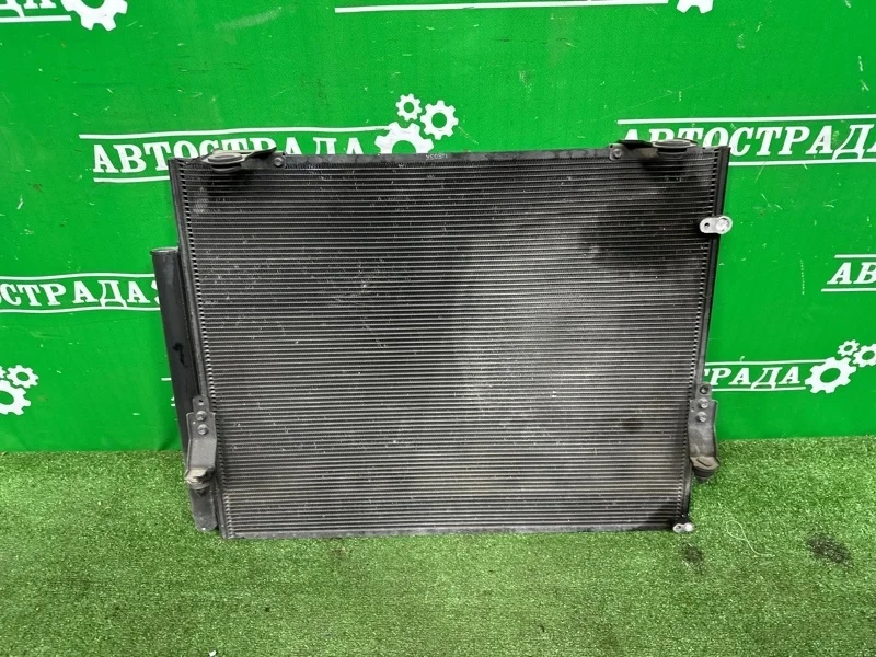 Радиатор кондиционера Toyota Sequoia 2007-2022 884600C100