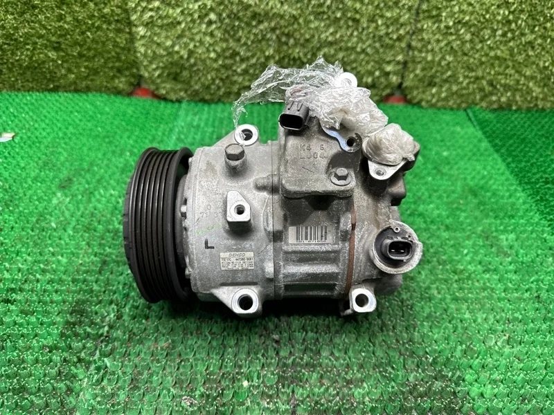 Компрессор кондиционера Lexus Es250 2012-2017 8831042334