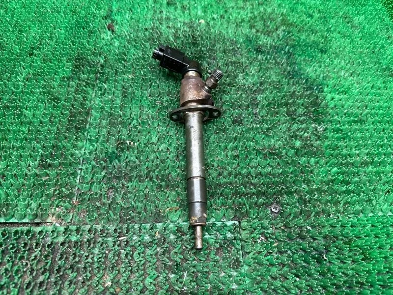 Форсунка топливная Land Rover Discovery LR006496 276DT