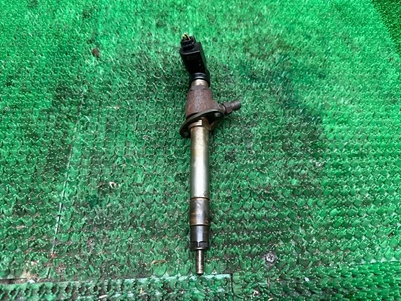 Форсунка топливная Land Rover Discovery LR006496 276DT