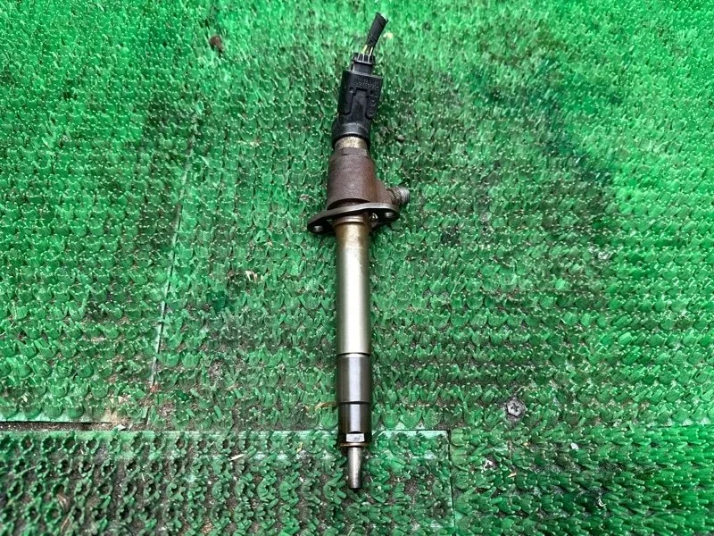 Форсунка топливная Land Rover Range Rover 6H4Q9K546DB 368DT