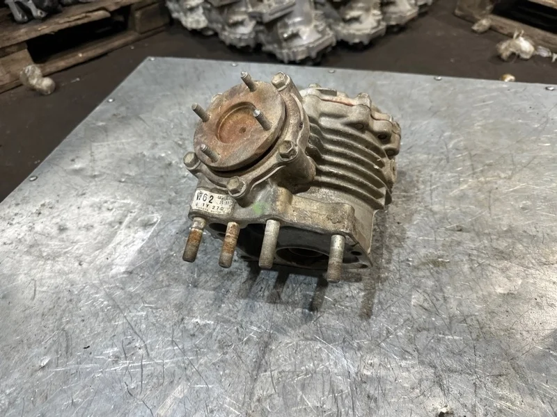 Раздаточная коробка Toyota Rav4 2013-2018 3610042141