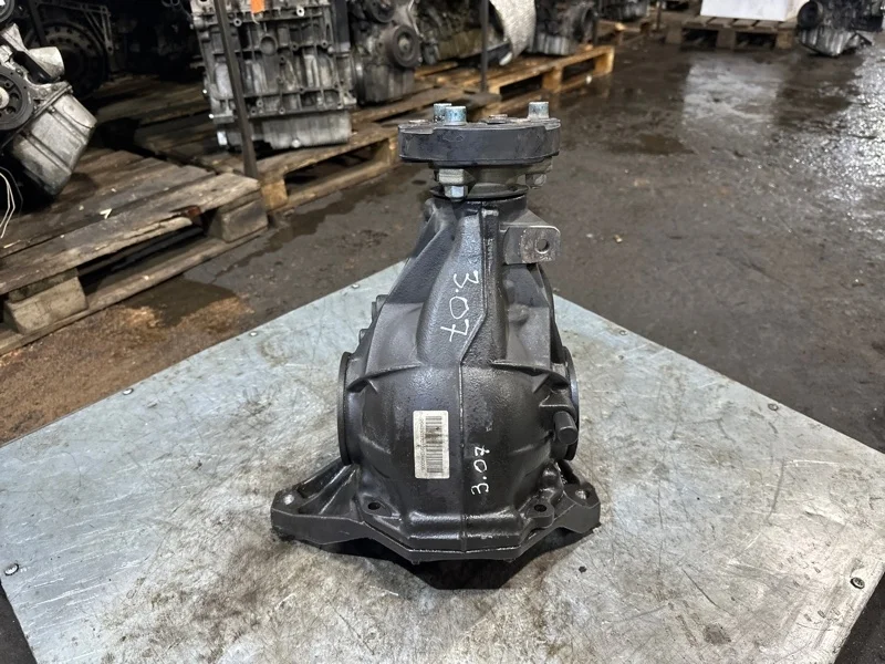 Редуктор Mercedes E A2123501314 W212, задний