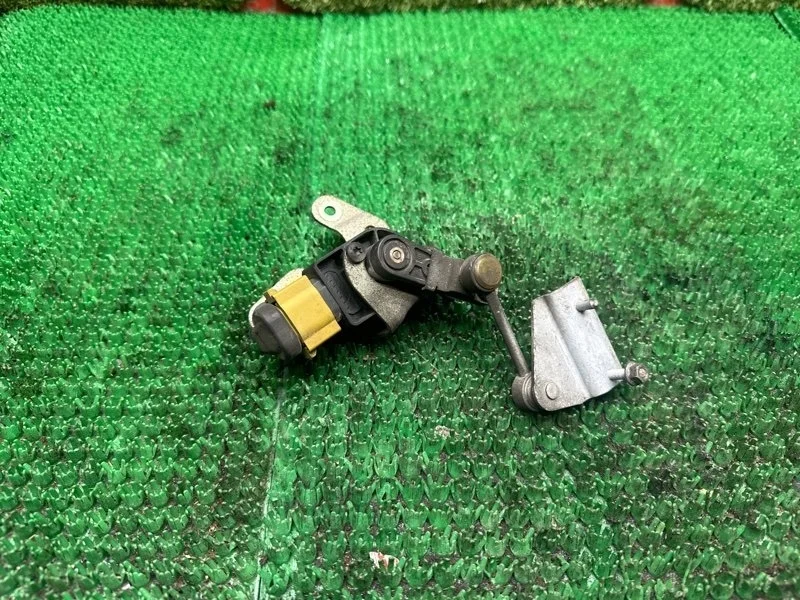 Датчик уровня кузова Mercedes A0045429918, задний