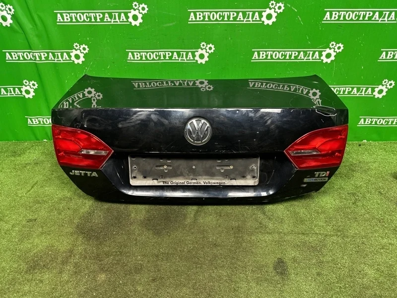 Крышка багажника Volkswagen Jetta 2010-2014 5C6827025A