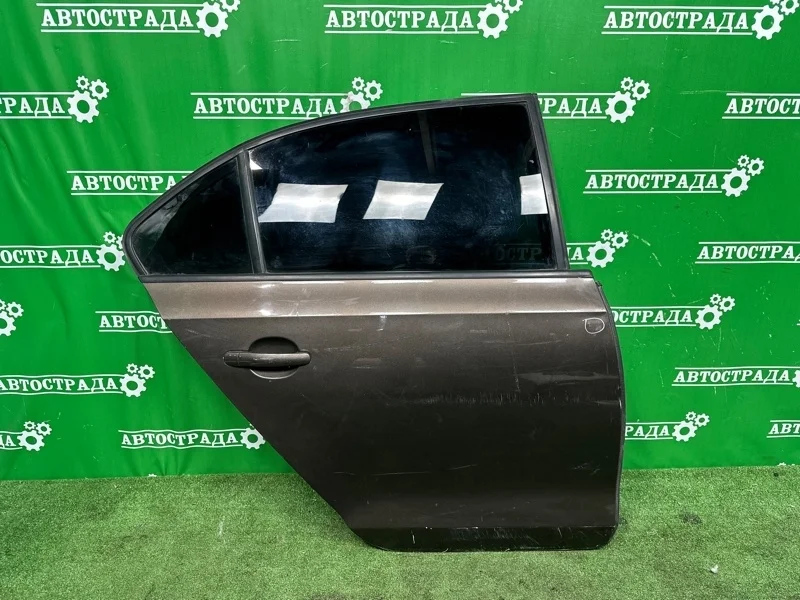 Дверь Volkswagen Jetta 6 2010-2018 5C6833056E, задняя правая