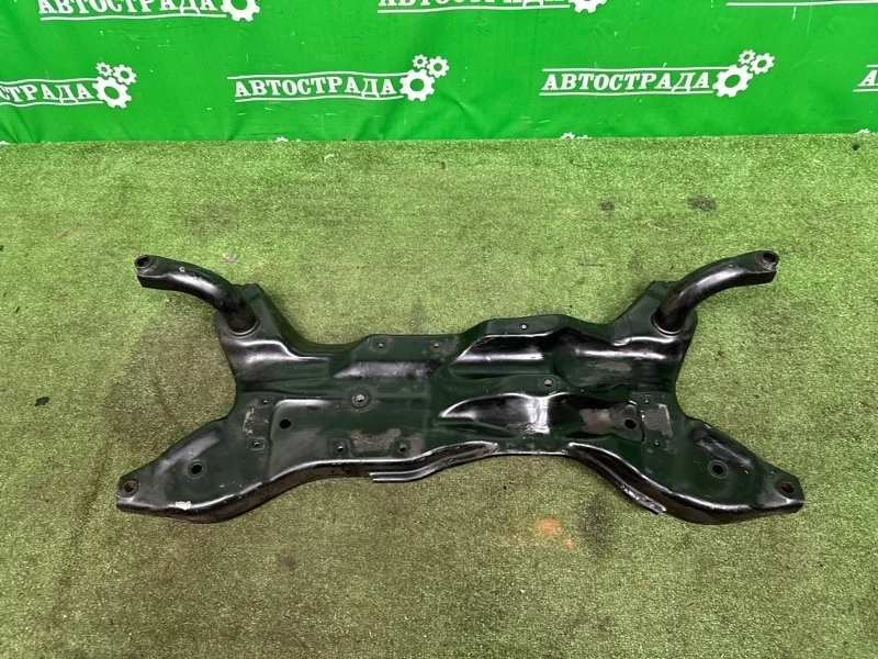 Подрамник Mitsubishi Outlander XL 2005-2012 4000A022 3.0, передний