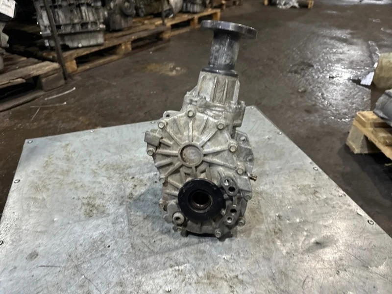 Раздатка редуктор Hyundai Santa Fe 2005-2012 4730039300 D4HB