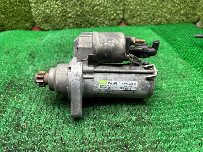 Стартер Volkswagen 02M911023M