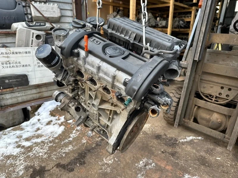 Двигатель Volkswagen 03C100092Q CFN