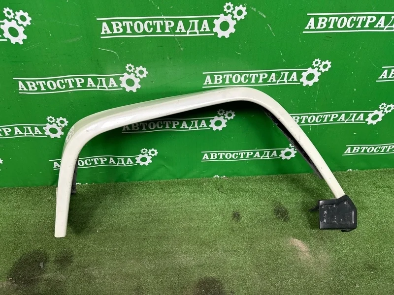 Расширитель крыла Mercedes G 1990-2018 A4638842322 W463, передний левый
