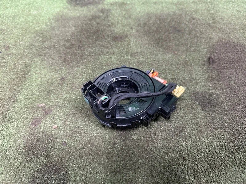 Датчик угла поворота руля Lexus 8924530130