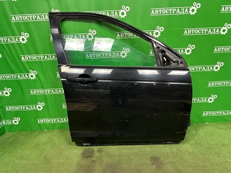 Дверь Land Rover Discovery Sport 2014-2022 LR061282 L550, передняя правая
