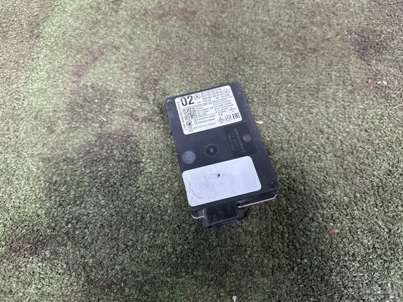 Радарный датчик слепых зон Mercedes A0009058104