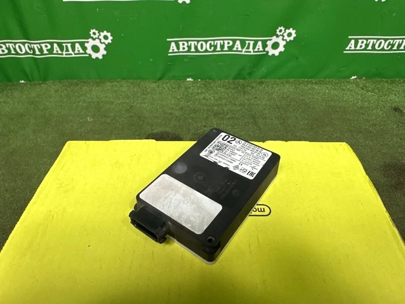 Радарный датчик слепых зон Mercedes A0009058104