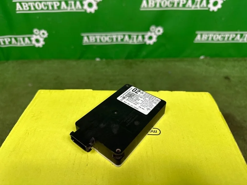 Радарный датчик слепых зон Mercedes A0009058702