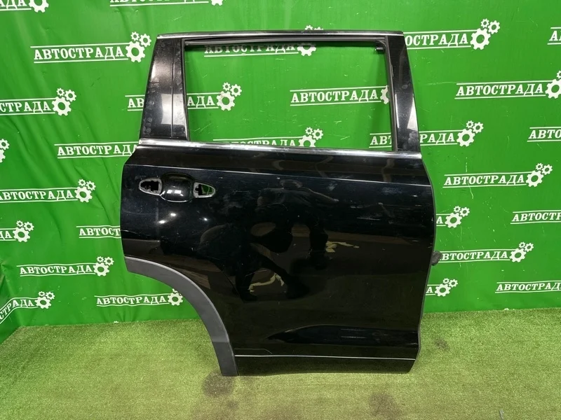 Дверь Toyota Highlander 2013-2019 670030E110 U50, задняя правая
