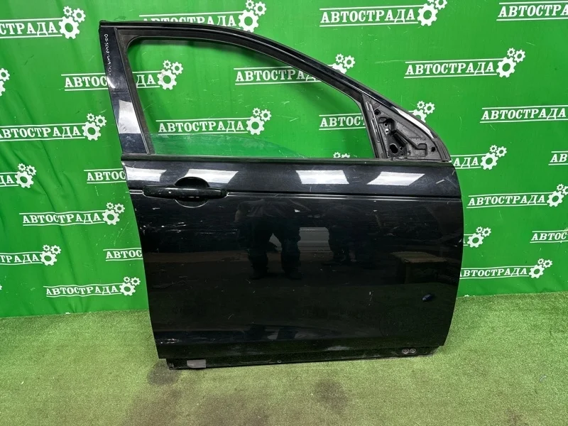 Дверь Land Rover Discovery Sport 2014-2022 LR061282 L550, передняя правая