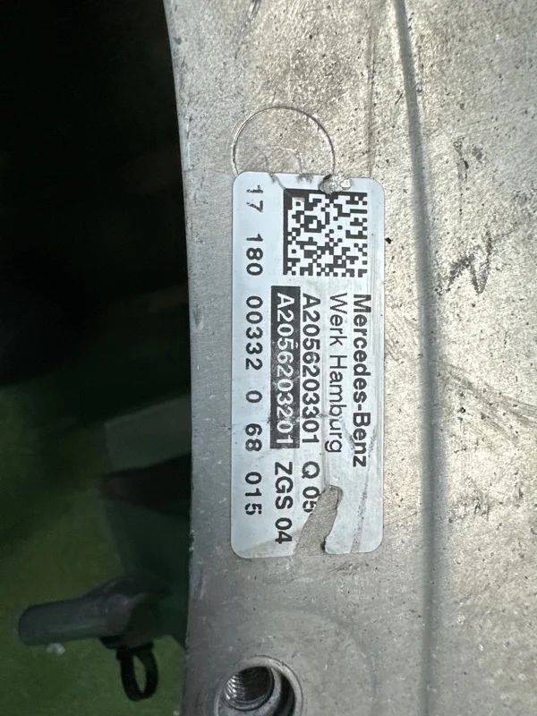 Телевизор панель Mercedes C 2013-2021 A2056201734 W205