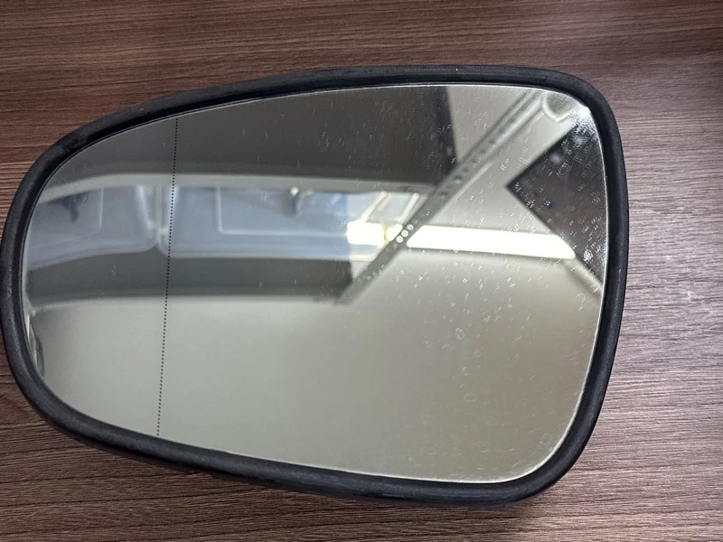 Зеркальный элемент Lexus Gs Es Is Ls 2012-2017 8796130D80, левый