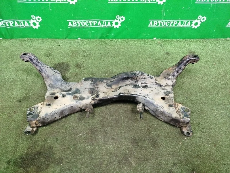 Подрамник Mitsubishi Lancer 9 2000-2010 MR510285