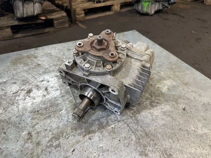 Раздатка редуктор Volkswagen Tiguan 2008-2011 0AU409053N