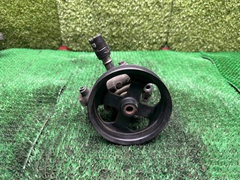 Насос ГУР Land Rover Range Rover Sport 2002-2008 LR006329 L320