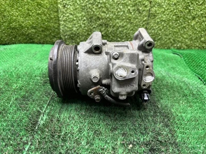 Компрессор кондиционера Lexus Ls460 2006-2017 8831050160
