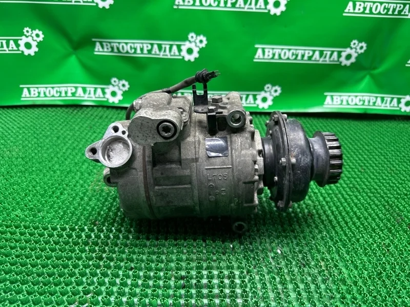Компрессор кондиционера Volkswagen 7H0820805H
