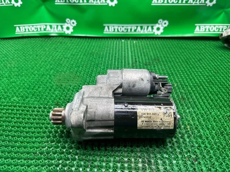 Стартер Volkswagen 02E911023S