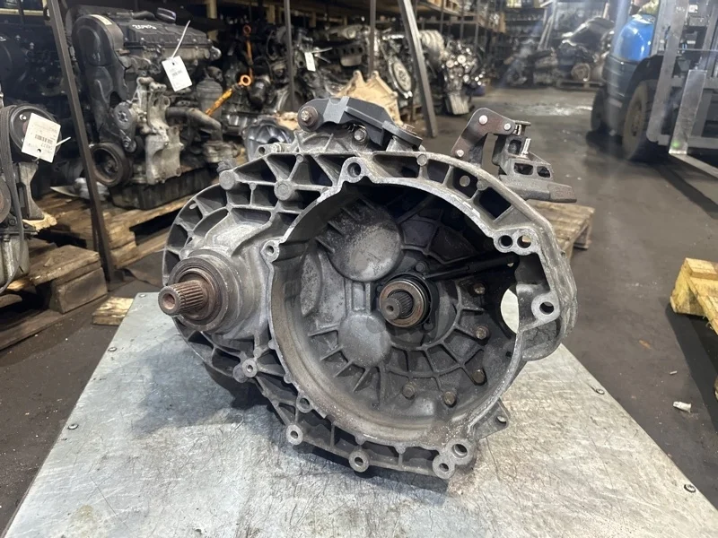МКПП Volkswagen Transporter 2003-2010 0A5300044S
