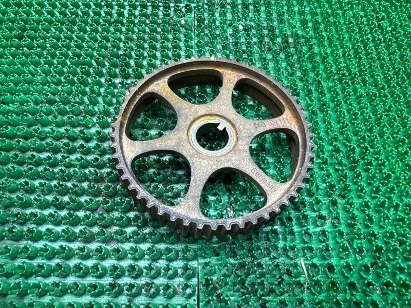Шестерня распредвала Volkswagen 06B109111