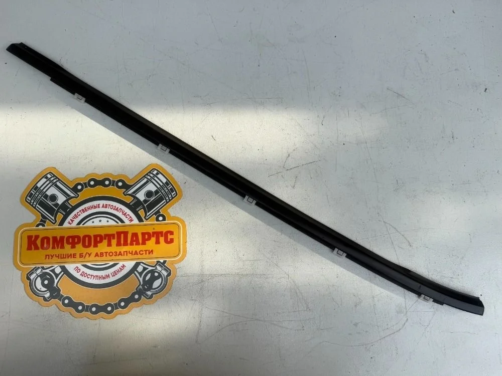 Молдинг под опускное стекло внешний Kia Ceed ED (2006—2010)