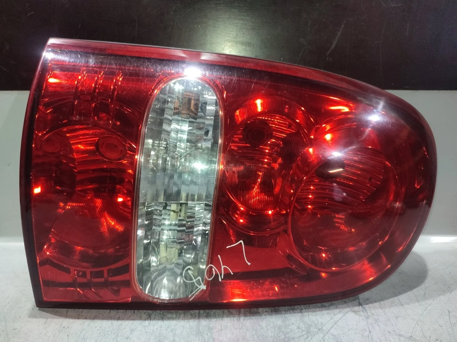 Фонарь SsangYong Rexton 2009 Y250