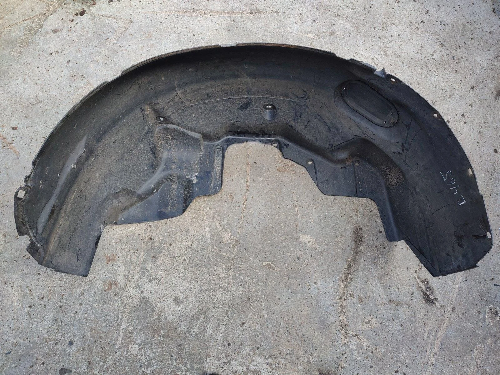 Подкрылок SsangYong Rexton 2009 Y250