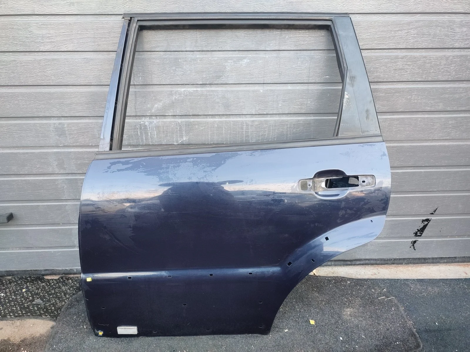 Дверь SsangYong Rexton 2009 Y250