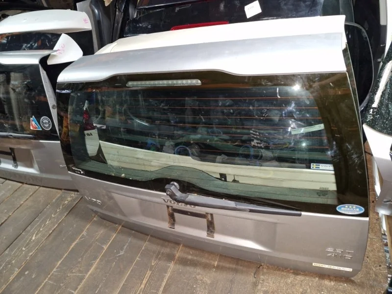 Крышка багажника Volvo v70 2005 SZ