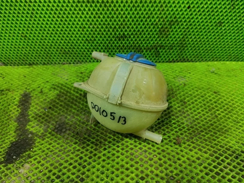 Расширительный бачок Volkswagen Polo 5 2012 6Q0121407 СЕДАН CFN