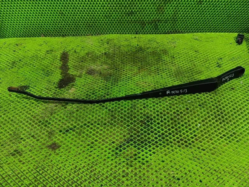 Поводок дворника правый Volkswagen Polo 5 2012 6RU955410 СЕДАН CFN