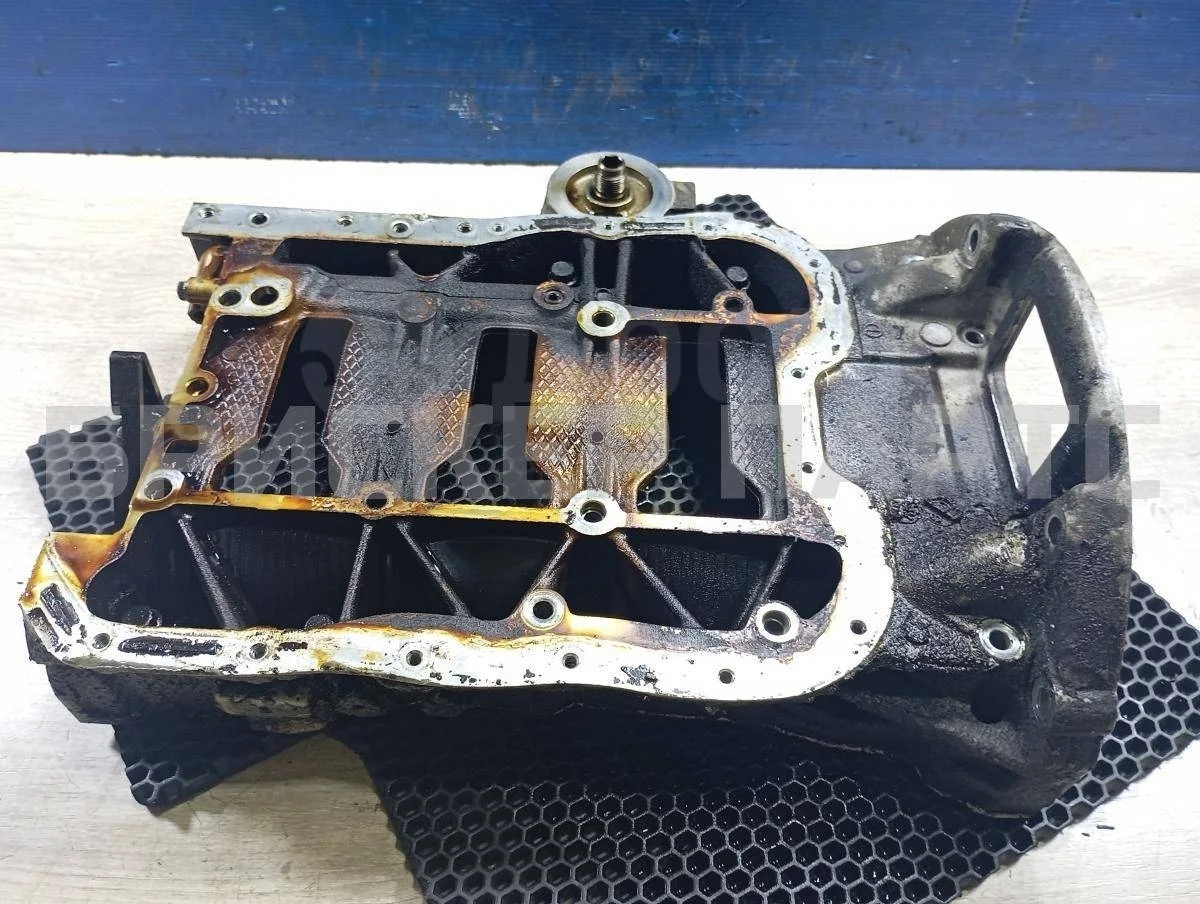 Поддон двигателя Хендай Соната V  NF