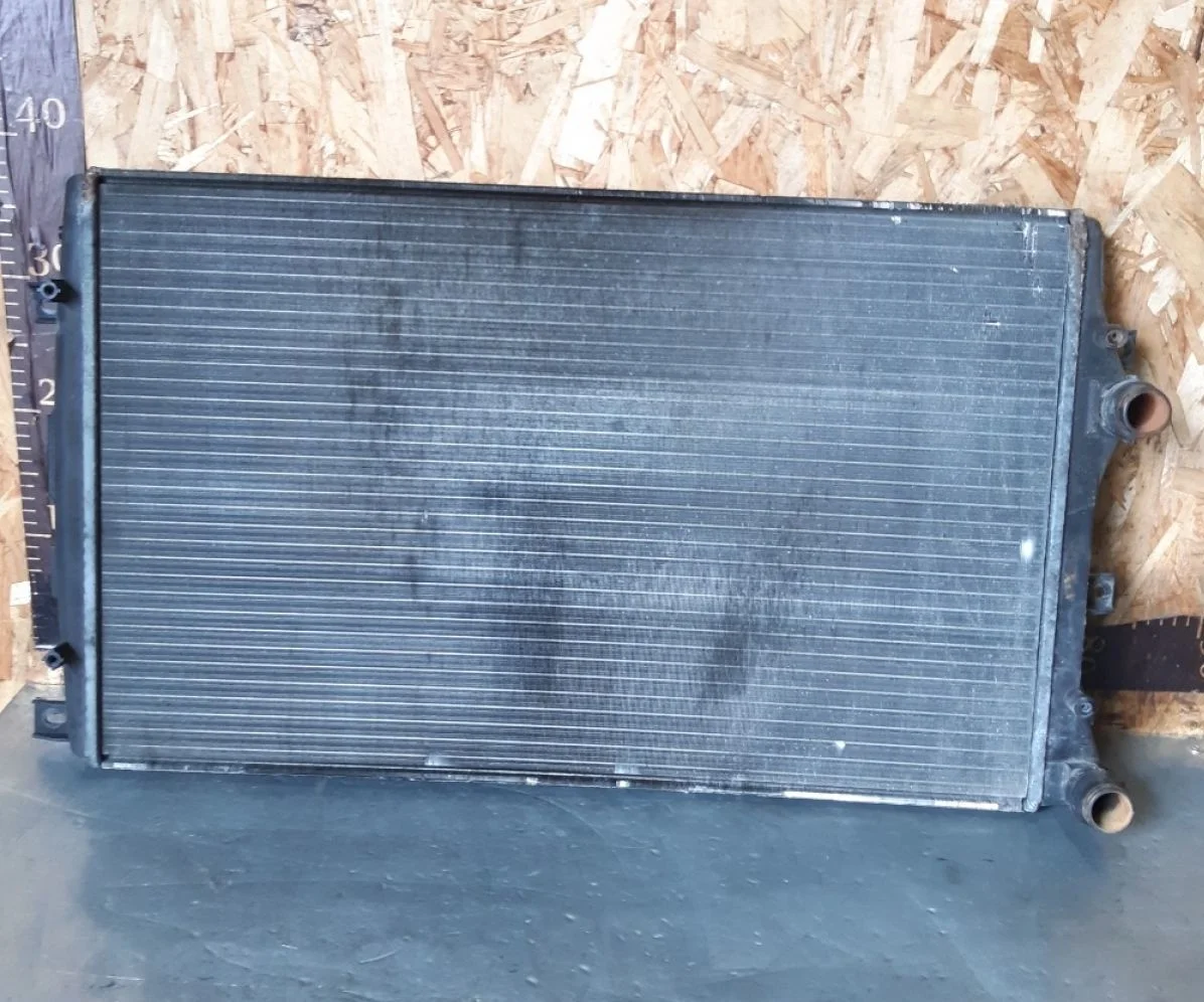 Радиатор охлаждения Skoda Octavia II рестайлинг (2008—2013) 2010 1Z/F9R