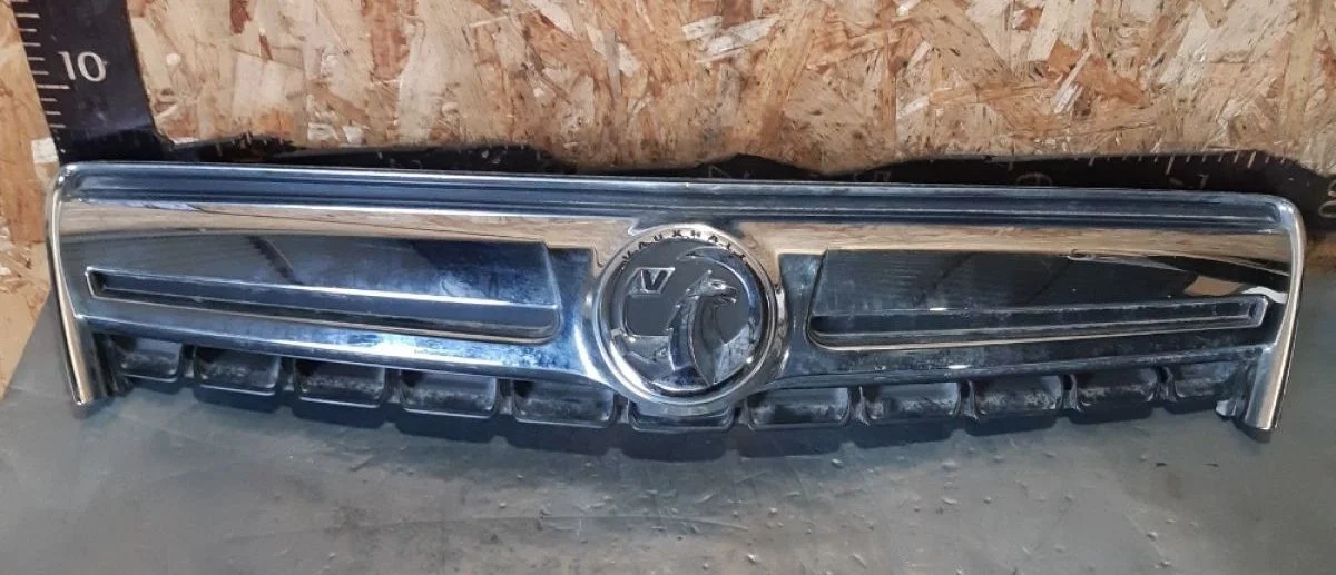 Решетка радиатора Opel Antara I рестайлинг (2010—2017) 2012