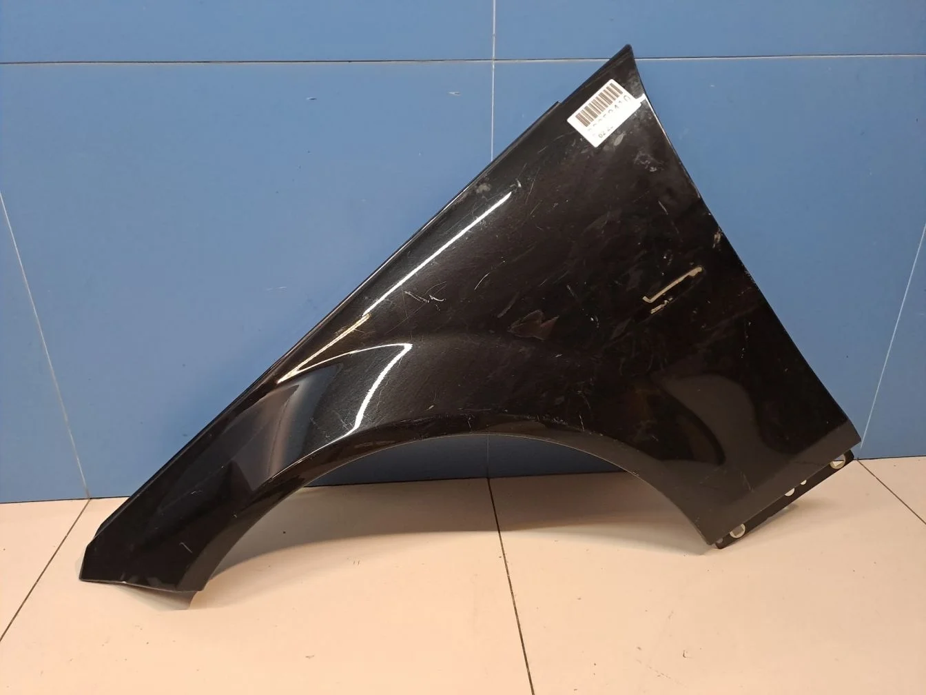 Крыло переднее левое для Mercedes C-klasse W204 2007-2015