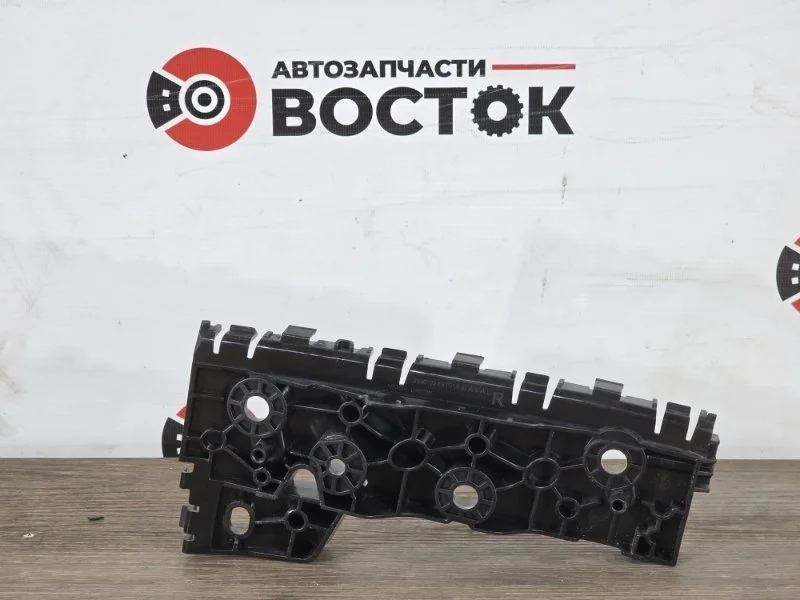 Крепление бампера HAVAL JOLION 2023 2803102XST01A, переднее правое