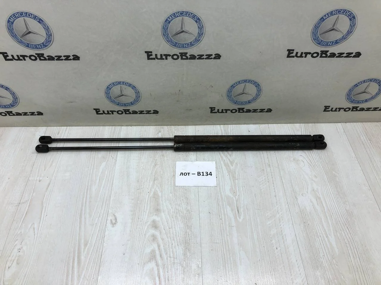 Амортизатор капота Mercedes W215