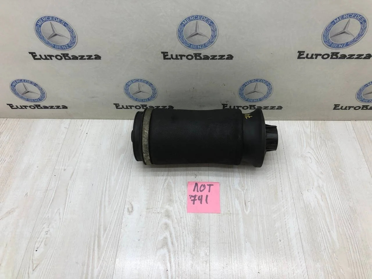 Задний пневмобаллон Mercedes X164